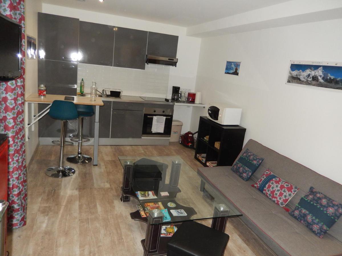 Appartements "Le Casino" Et "Lou Petit" ラランス エクステリア 写真